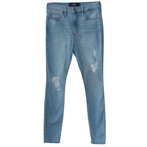 Hollister Denim - ULTRA HIGH-RISE RIPPED LIGHT WASH SUPER SKINNY JEANS. Item# 0046